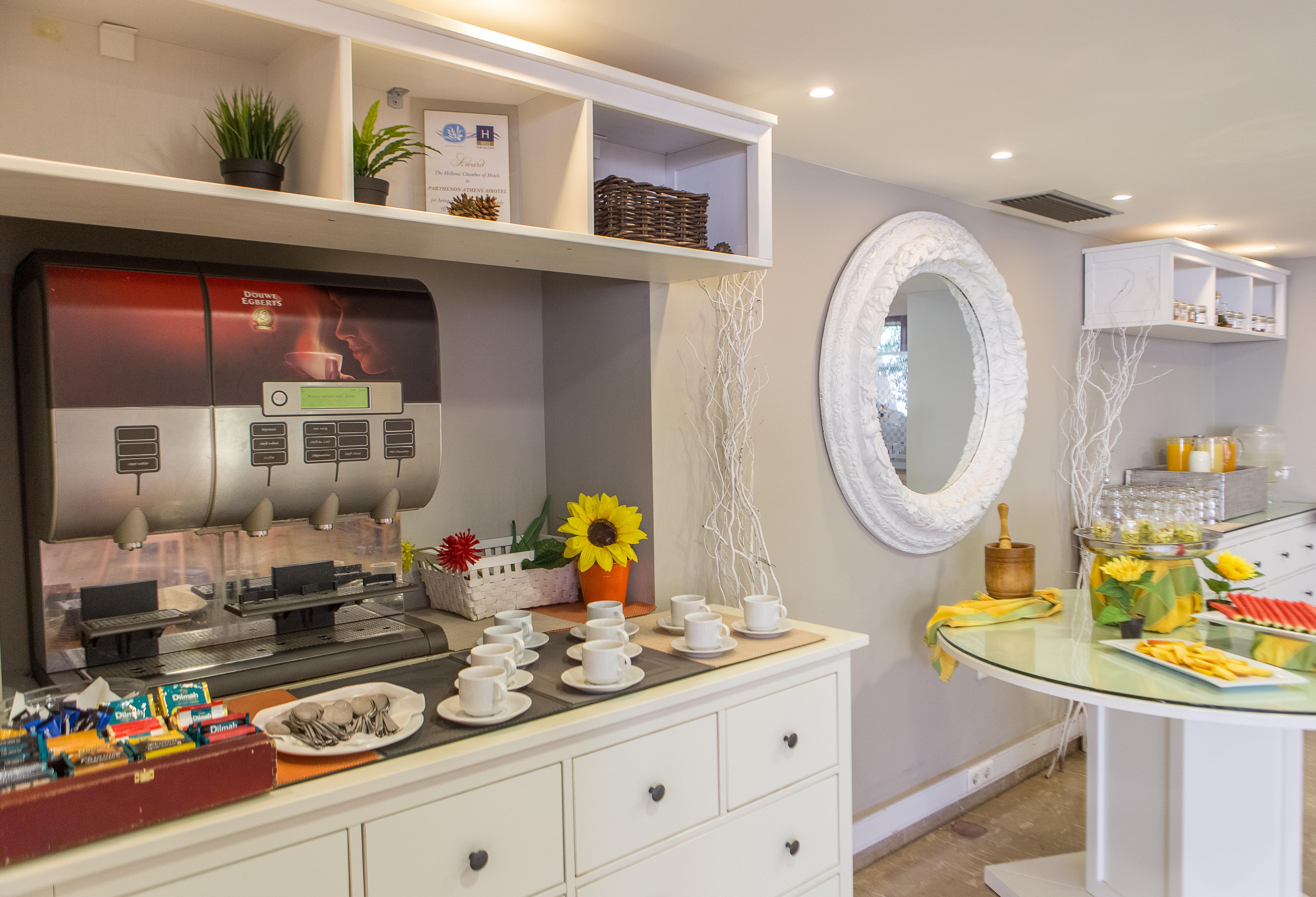 Airotel Parthenon Hotel 4*