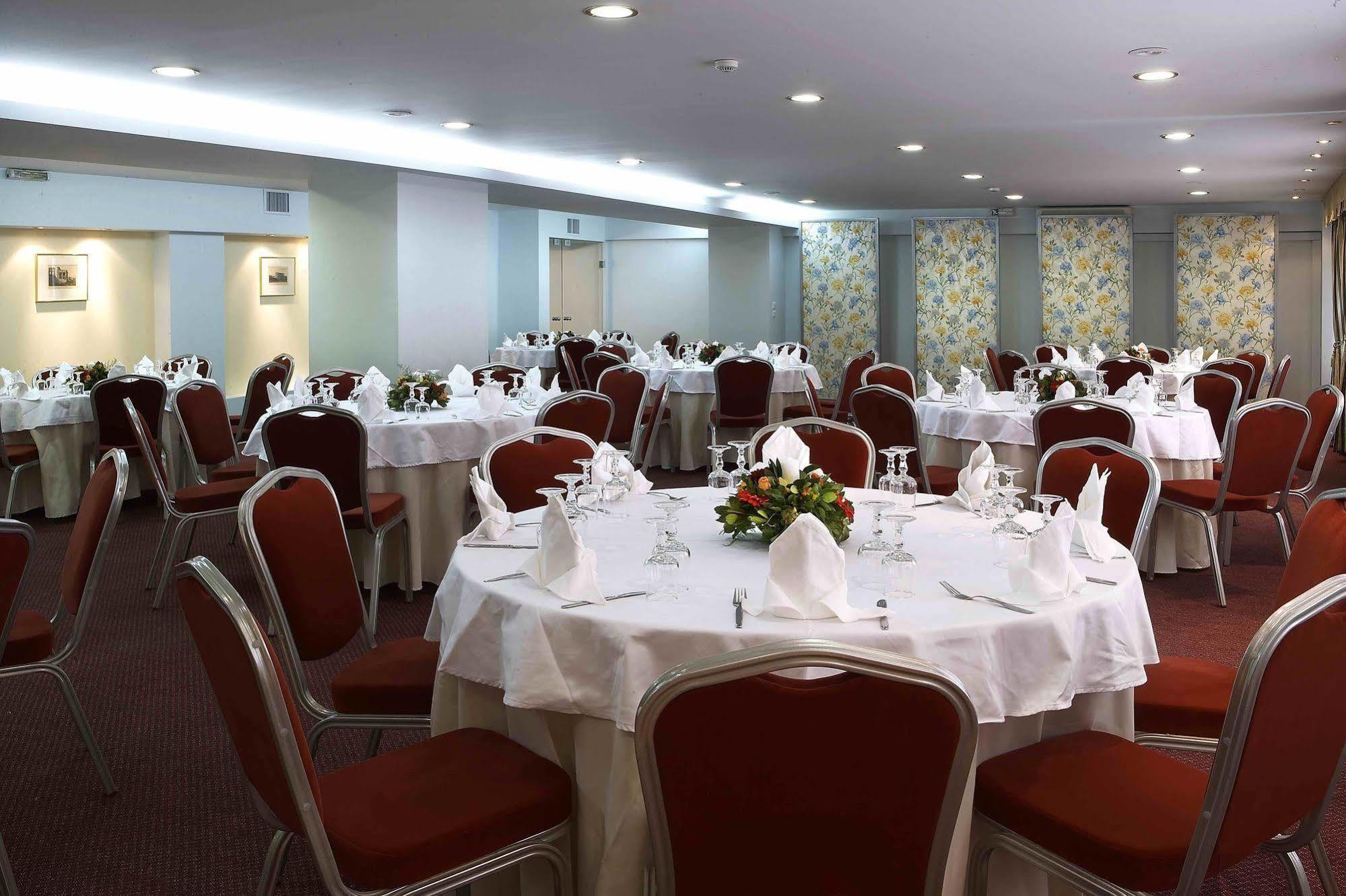 Airotel Parthenon 4*
