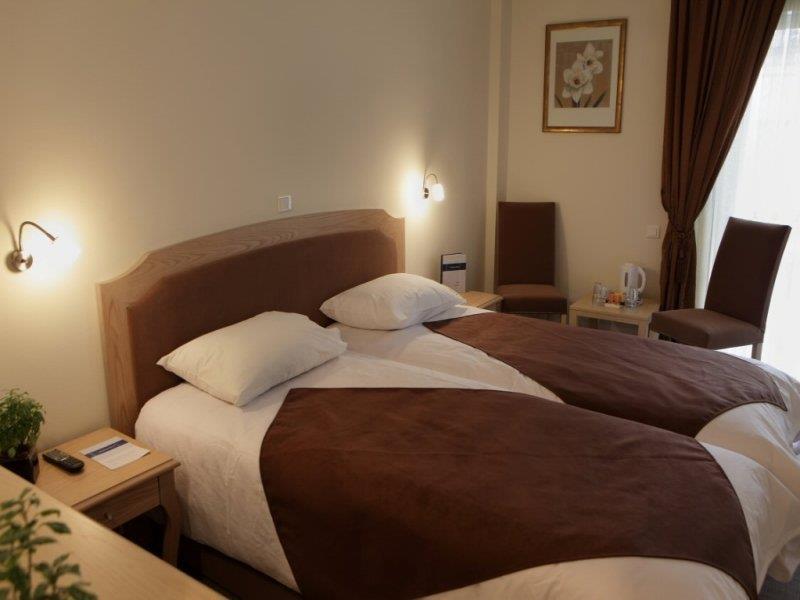 Airotel Parthenon Hotel 4*